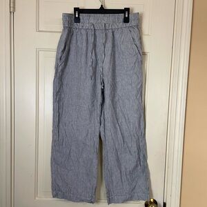 Abercrombie and Fitch Pin Striped Linen Cropped Pants Size Medium Regular